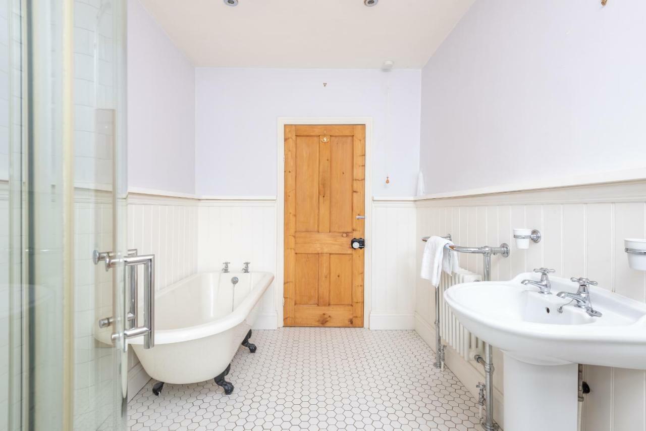 Charming Base For 5 Near Bishy Rd Pass The Keys Apartment York Exterior foto