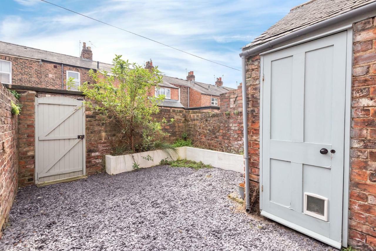 Charming Base For 5 Near Bishy Rd Pass The Keys Apartment York Exterior foto
