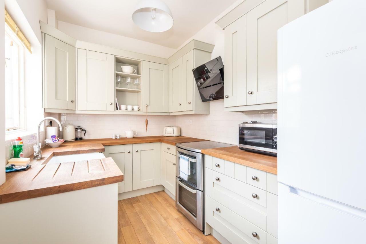 Charming Base For 5 Near Bishy Rd Pass The Keys Apartment York Exterior foto